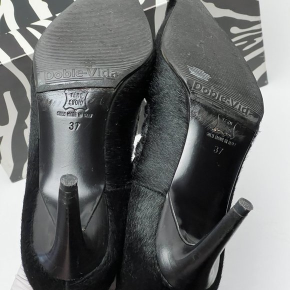 💖Italian Black Genuine Fur Leather Heels by Work In Progress Size 7 - Picture 8 of 10